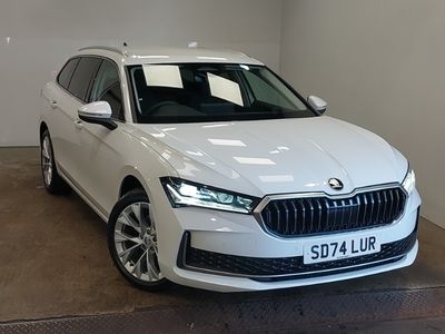 White Used 2024 Skoda Superb SE L Estate | £27,598 (Fair price)