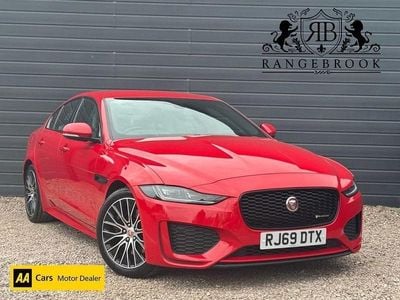 Jaguar XE