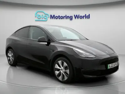 Used Tesla Model Y Long Range AWD 378 kW (514 HP) 2022 Black SUV