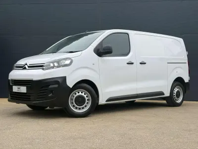 Begagnad Citroën Dispatch 2023 Vit Minibuss