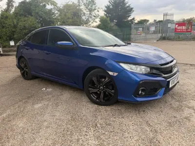 Used Honda Civic SR 129 HP (94 kW) 2017 Blue Hatchback