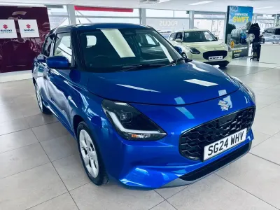 Usado Suzuki Swift 82 HP (60 kW) 2024 Azul Citadino