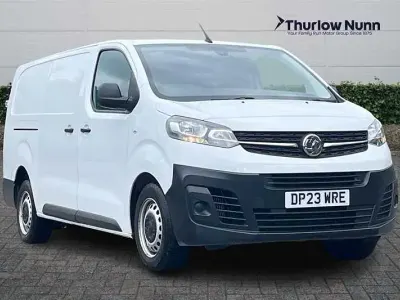 Used Vauxhall Vivaro 100 HP (73 kW) 2023 White MPV