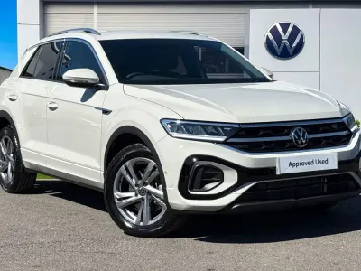 Usado VW T-Roc R-line 150 HP (110 kW) 2025 Cinzento SUV