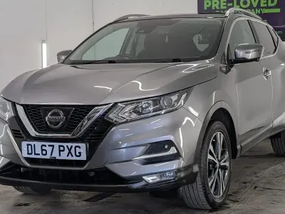 Used Nissan Qashqai N-Connecta 110 HP (80 kW) 2017 Grey SUV