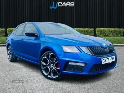 Begagnad Skoda Octavia vRS 184 HK (135 kW) 2017 Blå Halvkombi