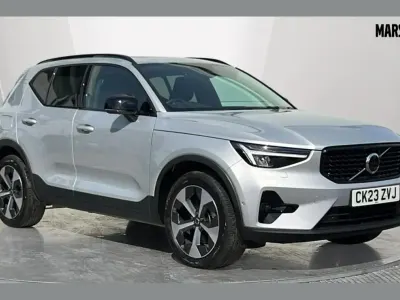 Used Volvo XC40 Ultimate 194 HP (142 kW) 2023 Silver SUV