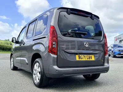Used Vauxhall Combo S 128 HP (94 kW) 2021 Grey MPV