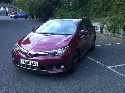 Usado Toyota Auris