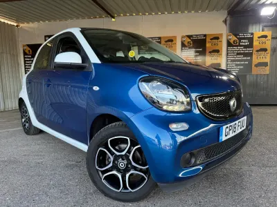 Used Smart ForFour Prime 71 HP (52 kW) 2018 White Hatchback