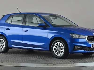 Begagnad Skoda Fabia Comfort 110 HK (80 kW) 2024 Halvkombi