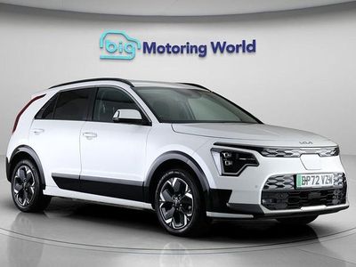 Used Kia e-Niro 2023 White SUV