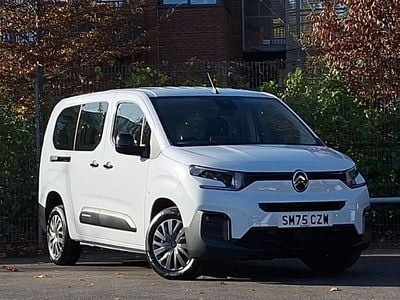 White New 2025 Citroën Berlingo MPV | £24,798 (Fair price)