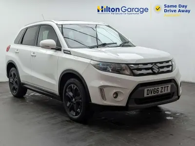 Used Suzuki Vitara SZ5 120 HP (88 kW) 2016 White SUV