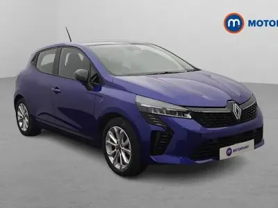 Used Renault Clio V Evolution 143 HP (105 kW) 2024 Blue Hatchback
