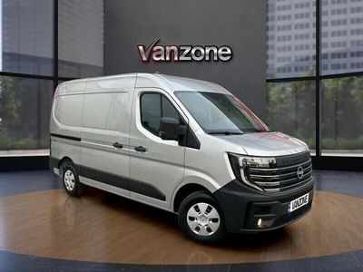 Nissan Interstar
