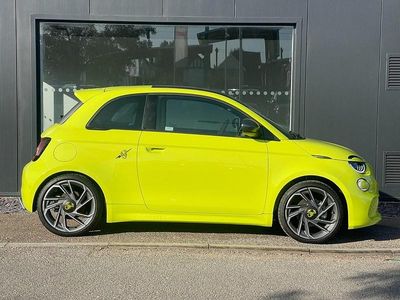 Used Abarth 500e Turismo 114 kW (155 HP) 2024 Green Hatchback
