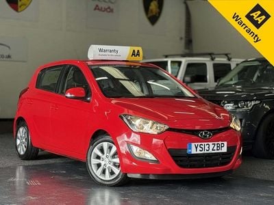 Used Hyundai i20 Active 101 HP (74 kW) 2013 Red Hatchback