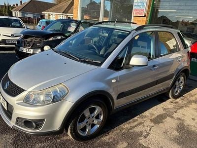 Used Suzuki SX4 SZ4 120 HP (88 kW) 2012 Silver Hatchback