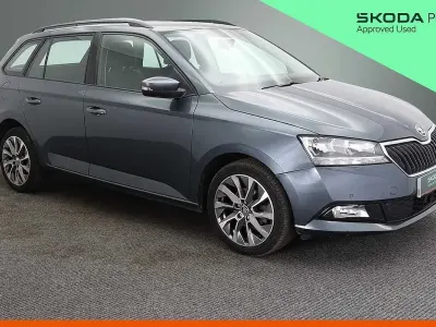 Used Skoda Fabia SE Drive 70 HP (51 kW) 2021 Quartz grey metallic Hatchback