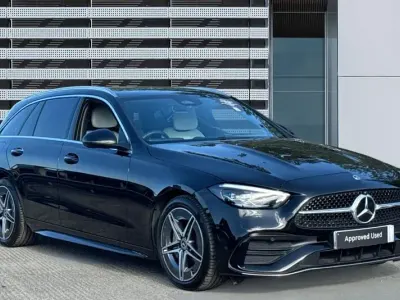 Usado Mercedes C200 AMG line 204 HP (150 kW) 2025 Carrinha