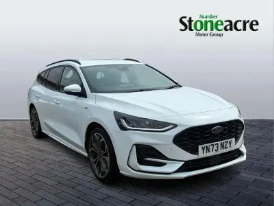 Used Ford Focus ST-Line X 153 HP (112 kW) 2023 White Estate