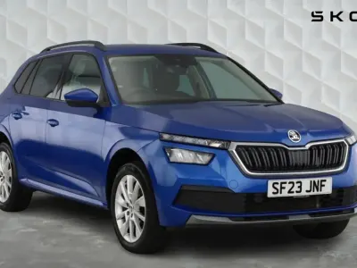 Used Skoda Kamiq SE Drive 147 HP (108 kW) 2023 Race blue metallic SUV