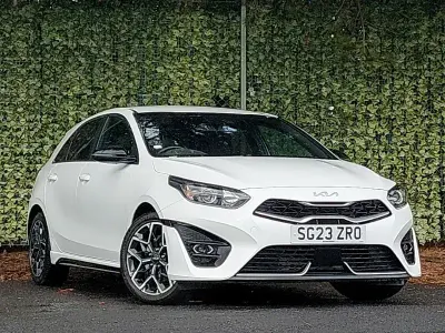 Used Kia Ceed GT-Line 158 HP (116 kW) 2023 White Hatchback