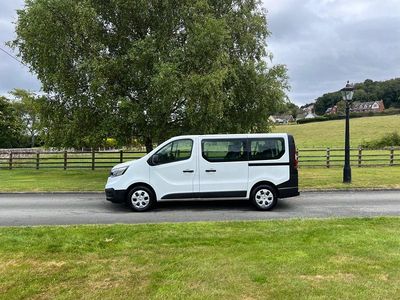Used Renault Trafic Business 150 HP (110 kW) 2023 White MPV