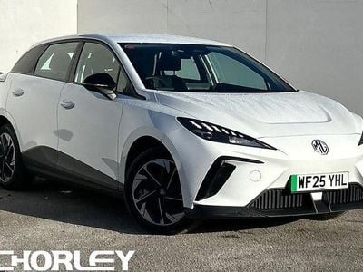 White Used 2025 MG MG4 EV SE Hatchback | £16,950 (Fair price)