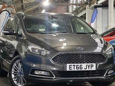 Used Ford S-MAX Vignale 239 HP (175 kW) 2017 MPV