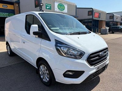 Used Ford Transit Custom Limited 130 HP (95 kW) 2021 White Van