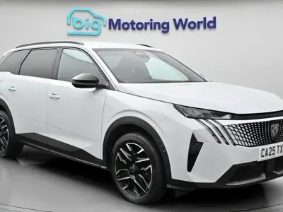 Used Peugeot 5008 Allure 136 HP (100 kW) 2025 White SUV
