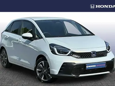 Used Honda Jazz Advance 122 HP (89 kW) 2025 Sunlight white Hatchback