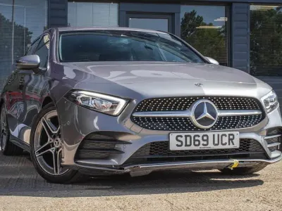 Używany Mercedes A200 Executive 150 KM (110 kW) 2019 Szary Hatchback