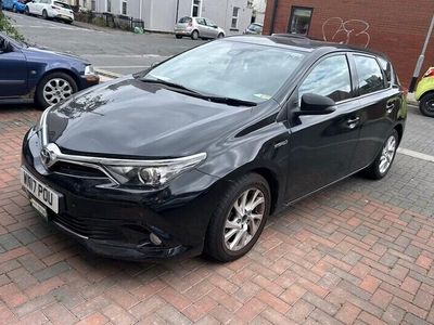 Toyota Auris Hybrid
