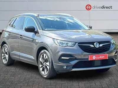 Used Vauxhall Grandland X SRi 130 HP (95 kW) 2020 Grey SUV