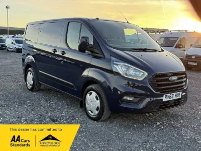 Usado Ford Transit Custom Trend 130 CV (95 kW) 2019 Azul Van