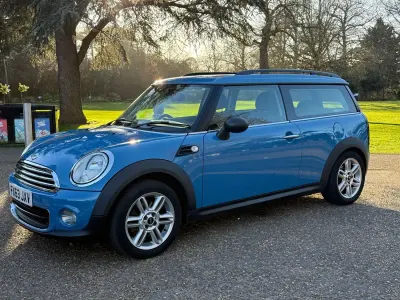 Usado Mini One Clubman 2013 Azul Familiar