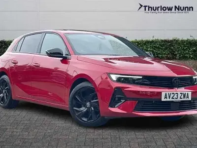 Used Vauxhall Astra S 131 HP (96 kW) 2023 Red Hatchback