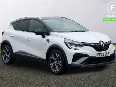 Begagnad Renault Captur R.S. 140 HK (102 kW) 2022 Vit SUV