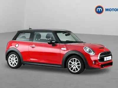 Used Mini Cooper S Classic 192 HP (141 kW) 2020 Red Hatchback