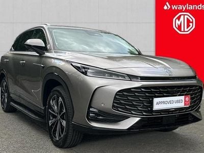 Used 2025 MG HS Trophy SUV | £26,641