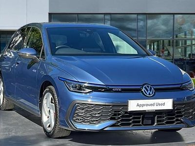 Second-hand VW Golf VIII GTE 272 CP (200 kW) 2025 Albastru