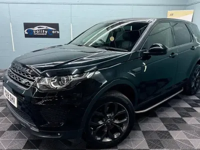 Used Land Rover Discovery Sport Landmark 180 HP (132 kW) 2019 Black SUV