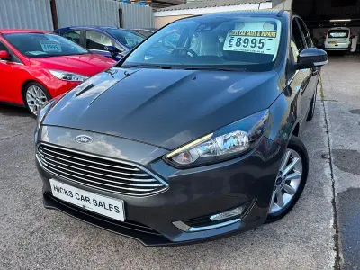 Used Ford Focus Titanium 125 HP (91 kW) 2018 Grey Hatchback