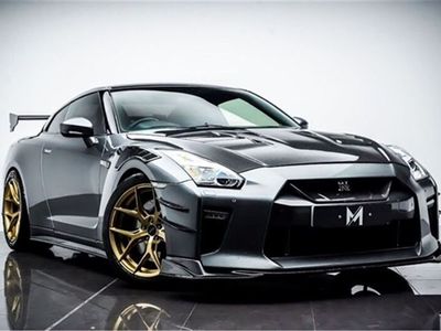 Nissan GT-R