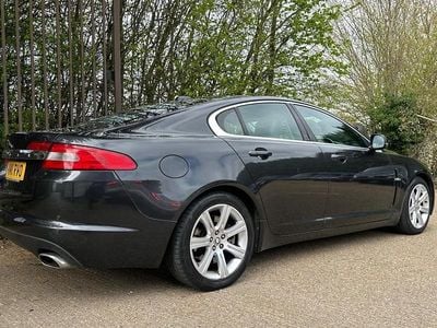 Used Jaguar XF Luxury 240 HP (176 kW) 2011 Grey Sedan