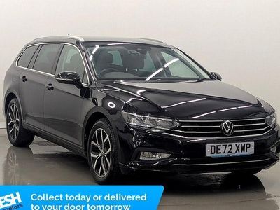 Deep black Used 2022 VW Passat SEL Estate | £20,290 (Fair price)
