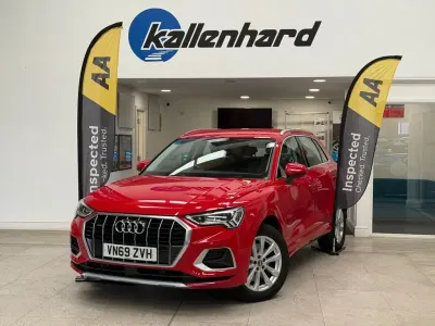 Used Audi Q3 Sport 190 HP (139 kW) 2019 Red SUV